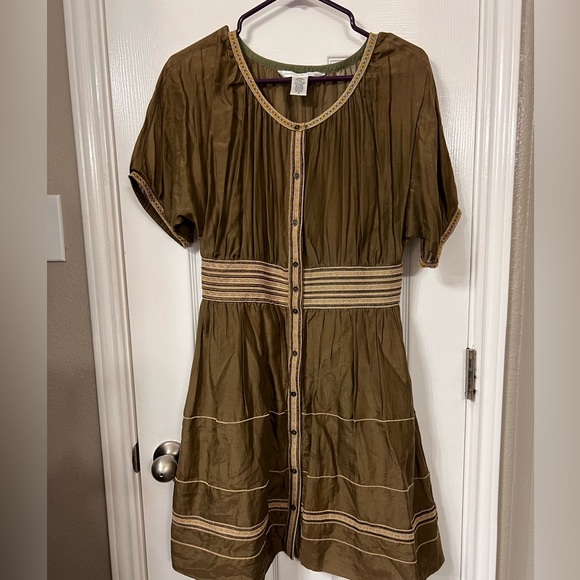 Diane Von Furstenberg Dresses & Skirts - DIANE von FURSTENBERG size 8 dress